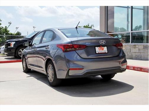 2020 Hyundai Accent SE