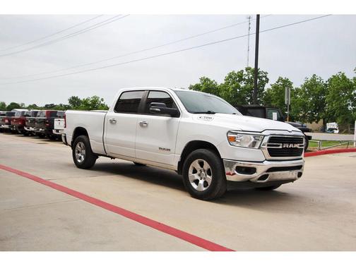Bright White Clearcoat 2020 RAM 1500 Big Horn/Lone Star