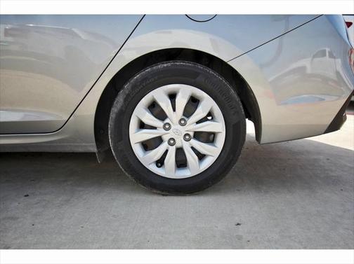 2021 Hyundai Accent SE