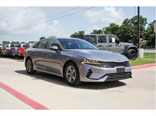 2021 Kia K5 LXS