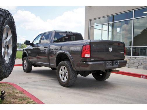 Granite Crystal Metallic Clearcoat 2018 RAM 2500 Big Horn Crew Cab 4x4 6'4' Box