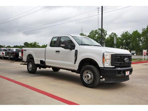 Oxford White 2023 Ford F-250 XL