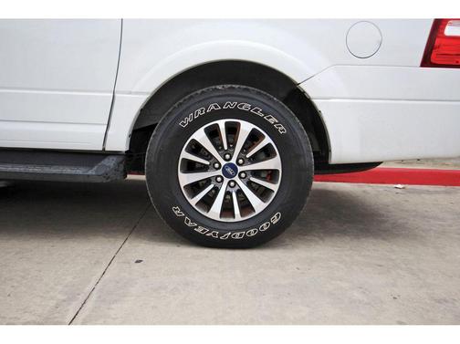 2017 Ford Expedition EL XLT