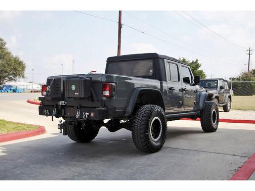 2020 Jeep Gladiator Sport S