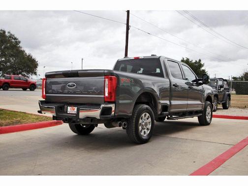 2024 Ford F-250 XLT