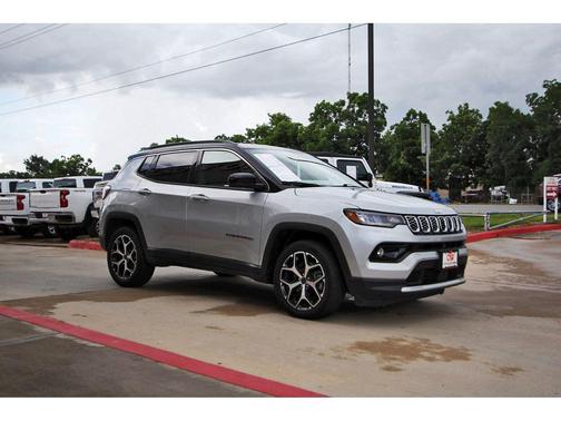Silver Zynith Metallic Clearcoat 2025 Jeep Compass Limited