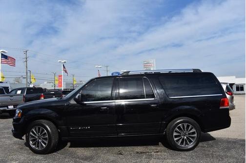 2017 Lincoln Navigator L Select