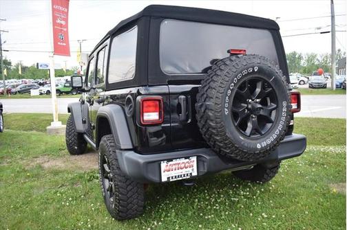 2021 Jeep Wrangler Unlimited Willys