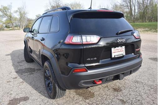 2022 Jeep Cherokee Trailhawk