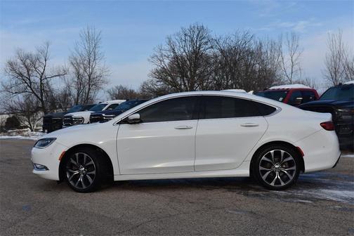 2015 Chrysler 200 C