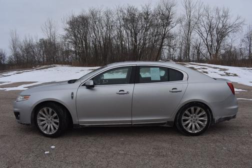 2012 Lincoln MKS Base