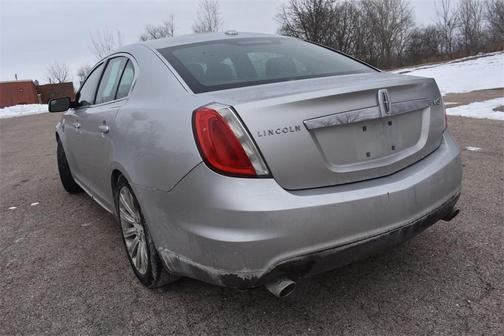 2012 Lincoln MKS Base