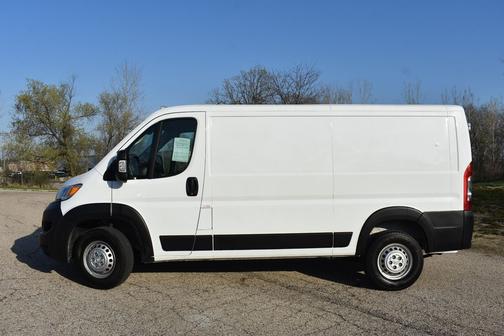 Bright White Clearcoat 2025 RAM ProMaster 2500 Base