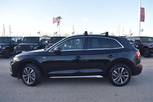 2023 Audi Q5 45 S line Premium