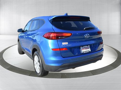 2021 Hyundai TUCSON SE
