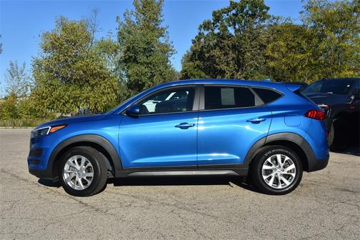 2021 Hyundai TUCSON SE