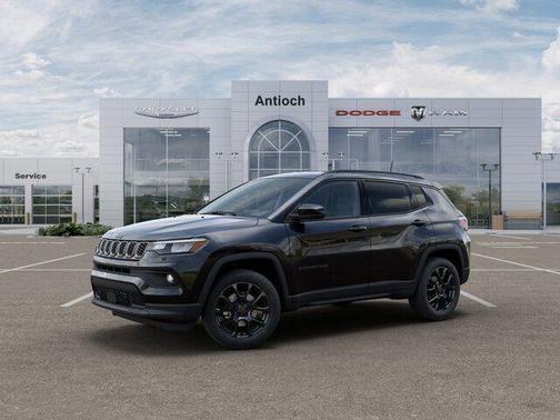 Diamond Black Crystal Pearlcoat 2026 Jeep Compass Latitude