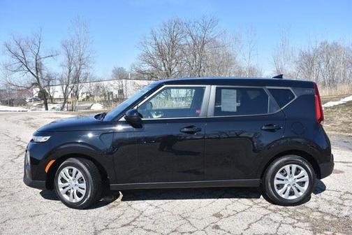 Cherry Black 2021 Kia Soul LX