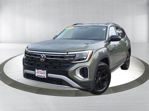 2025 Volkswagen Atlas 2.0T Peak Edition