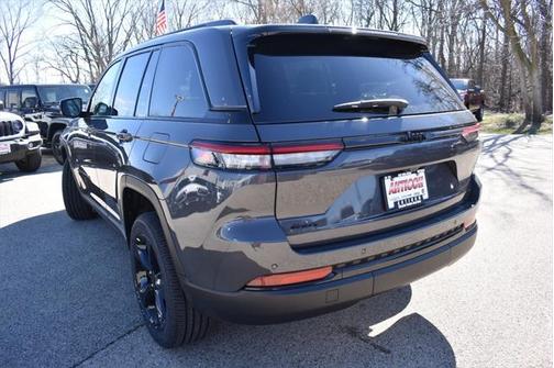 2025 Jeep Grand Cherokee Altitude X