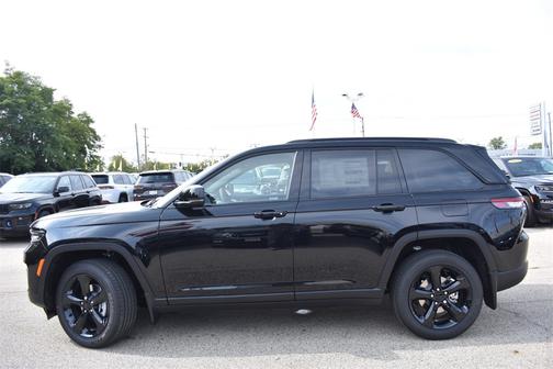 2025 Jeep Grand Cherokee Altitude X
