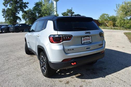 2026 Jeep Compass Trailhawk