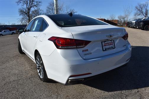 2016 Hyundai Genesis 3.8