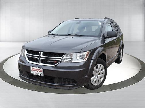 Granite Crystal Metallic Clearcoat 2018 Dodge Journey SE