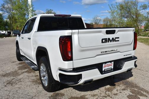 White Frost Tricoat 2022 GMC Sierra 1500 Denali