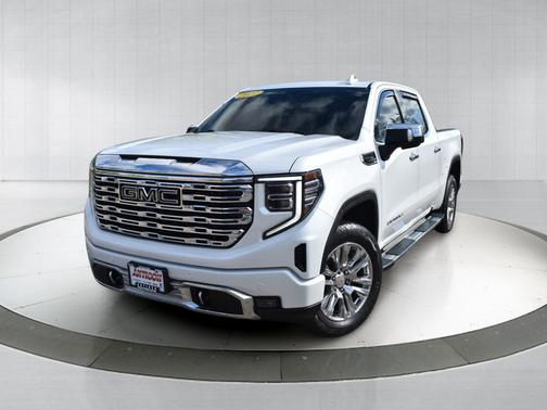 White Frost Tricoat 2022 GMC Sierra 1500 Denali