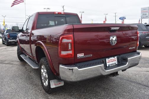 Delmonico Red Pearlcoat 2022 RAM 2500 Laramie