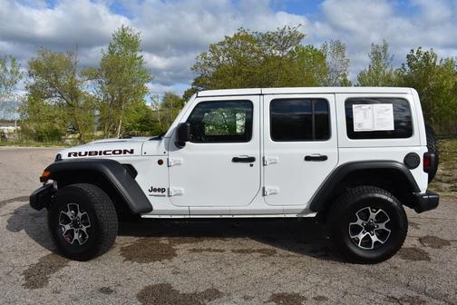 Bright White Clearcoat 2022 Jeep Wrangler Unlimited Rubicon