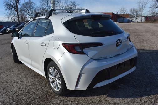 2025 Toyota Corolla Hatchback SE