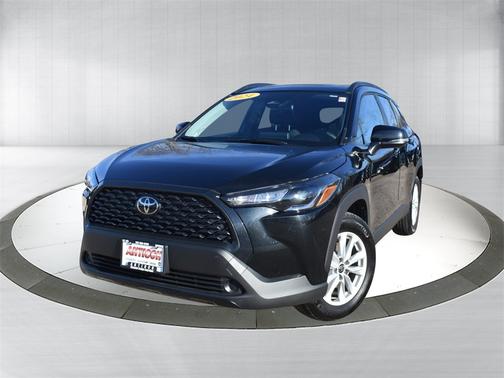 2024 Toyota Corolla Cross LE