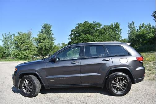 2016 Jeep Grand Cherokee 75th Anniversary Edition