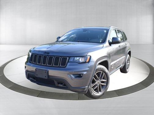 2016 Jeep Grand Cherokee 75th Anniversary Edition