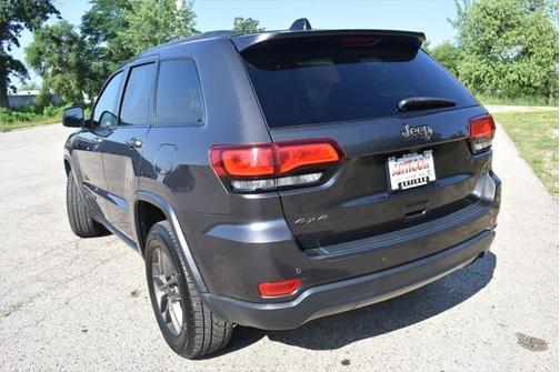 2016 Jeep Grand Cherokee 75th Anniversary Edition