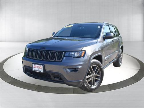 2016 Jeep Grand Cherokee 75th Anniversary Edition