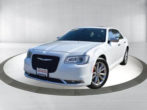 2017 Chrysler 300 C