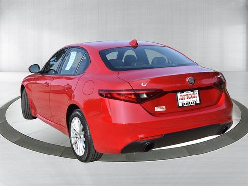 2022 Alfa Romeo Giulia Sprint