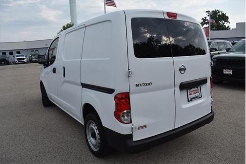 2018 Nissan NV200 S