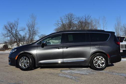 2023 Chrysler Pacifica Limited