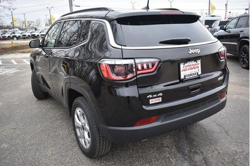 2025 Jeep Compass Latitude