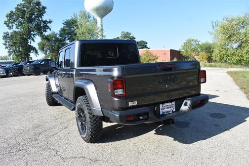 2025 Jeep Gladiator Sport