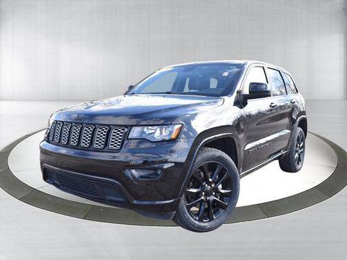 2022 Jeep Grand Cherokee WK Laredo X