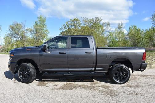 Granite Crystal Metallic Clearcoat 2025 RAM 2500 Big Horn