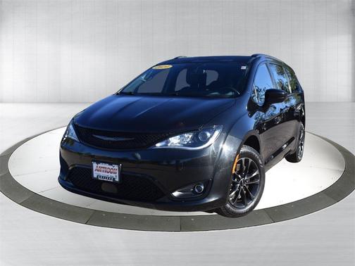 2020 Chrysler Pacifica Launch Edition