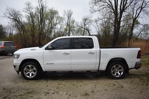 Bright White Clearcoat 2019 RAM 1500 Big Horn/Lone Star