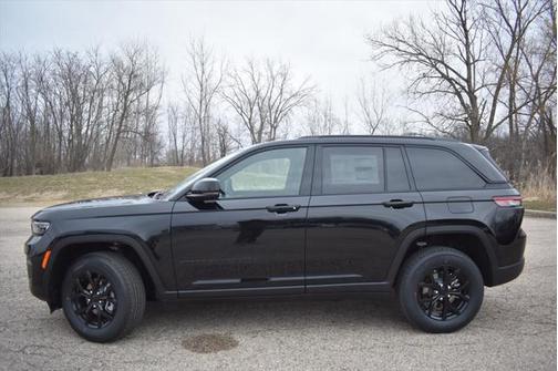 2025 Jeep Grand Cherokee Altitude X