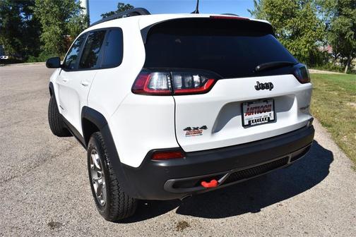 2021 Jeep Cherokee Trailhawk